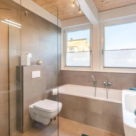 Haus Am Yachthafen Tatil Evi *