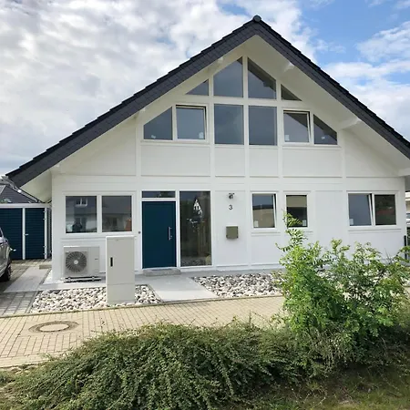 Haus Am Yachthafen * Karlshagen